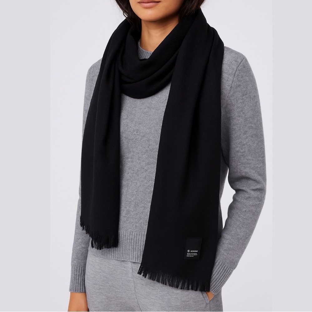 NWOT Lululemon Women’s Long Rectangle Wool Scarf Pashmina